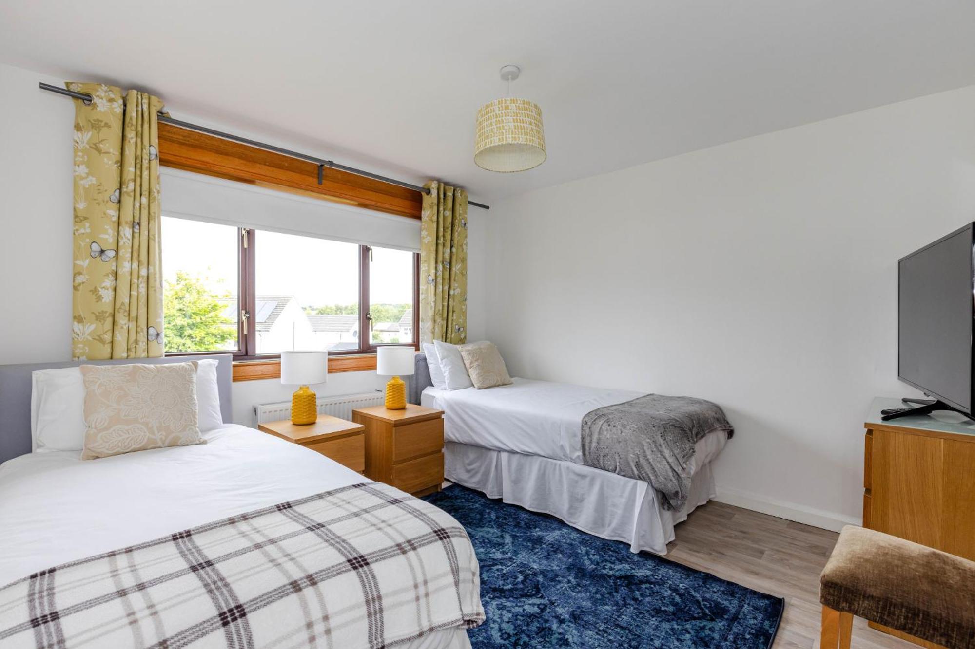Family Home Inverkeithing Ideal For Edinburgh, Dunfermline & St Andrews 3 Bedrooms Bagian luar foto