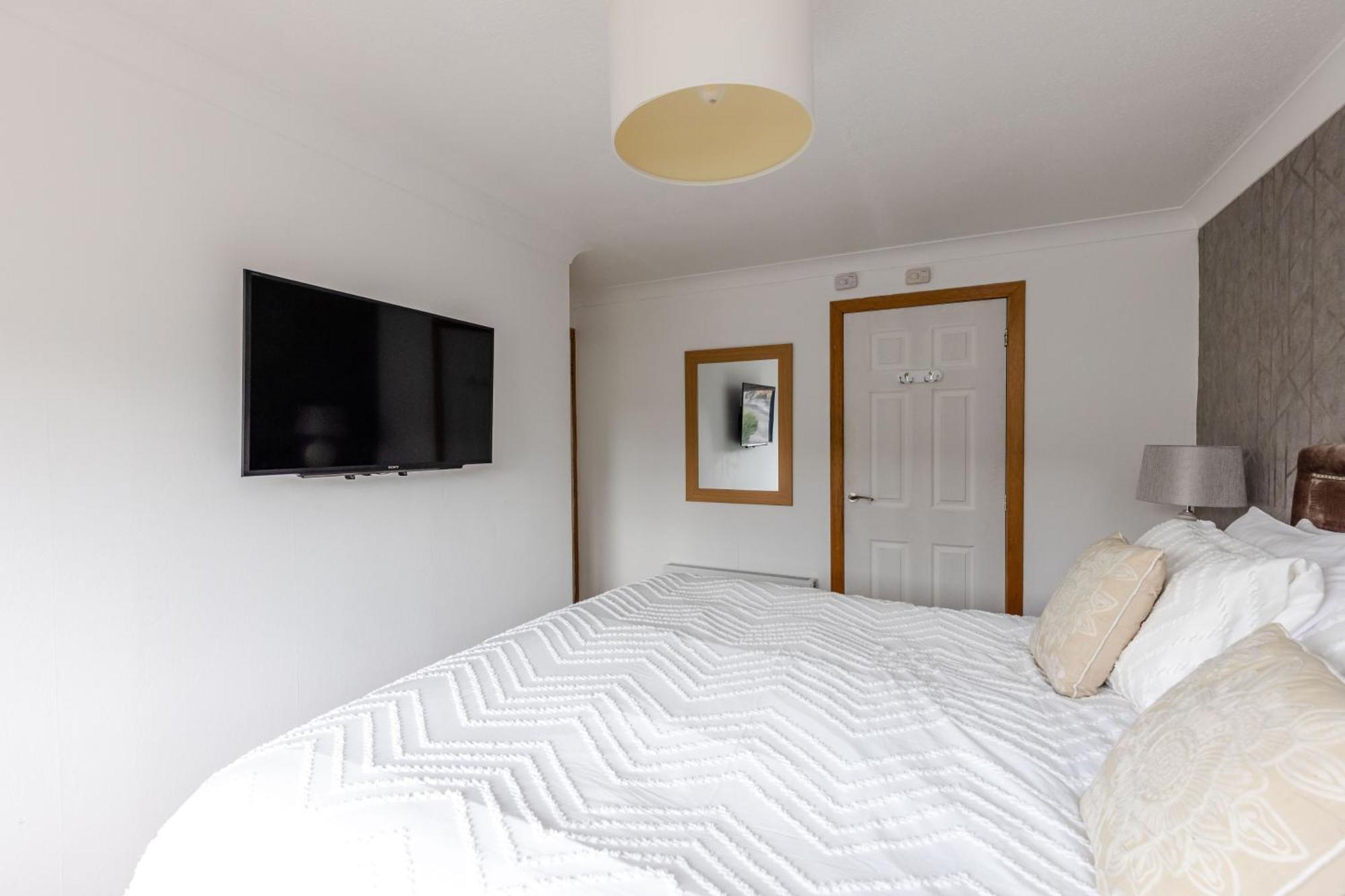 Family Home Inverkeithing Ideal For Edinburgh, Dunfermline & St Andrews 3 Bedrooms Bagian luar foto